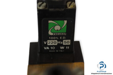 Pneumax-414.32.0.0-double-solenoid-valve-(used)-1