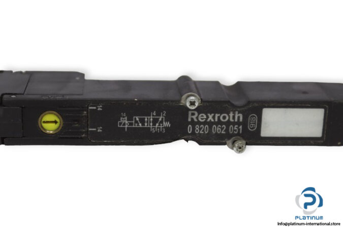 Rexroth-0-820-062-051-single-solenoid-valve-(used)-1