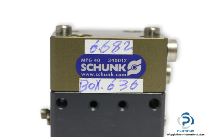 Schunk-MPG-40-parallel-gripper-(used)-1