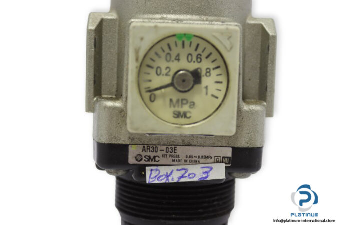 Smc-AR30-03E-regulator-(used)-1