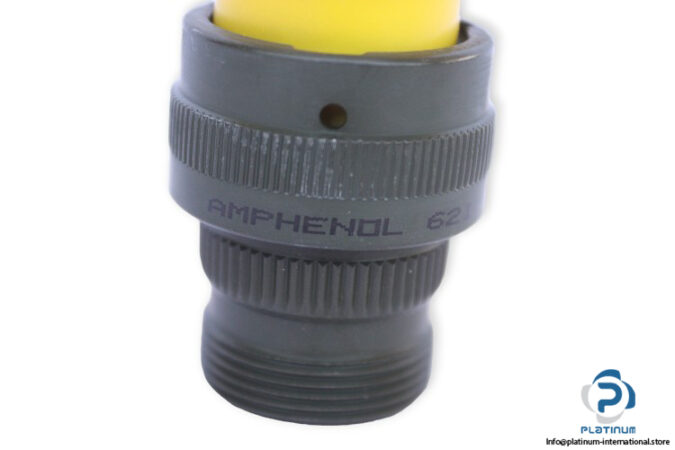 amphenol-62IN-16A-16-26S-4-622-plug-connector-(New)-3