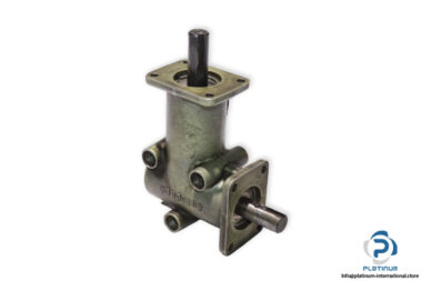 angl-gear-R320-right-angle-gearbox-(used)