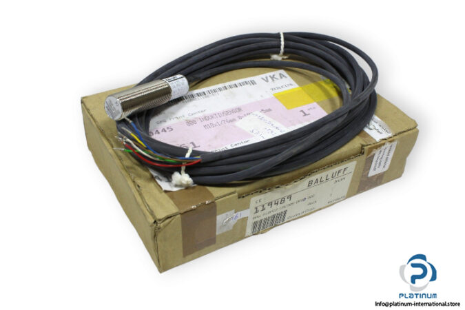 balluff-BAW-M18MI2-UAC50B-BP05-002-inductive-distance-sensor-new