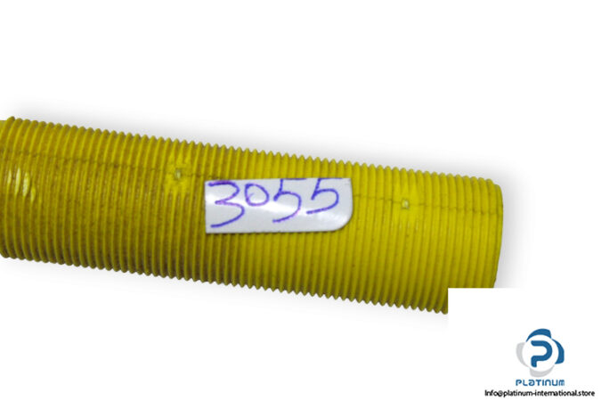 banner-S183E-barrel-sensor-(used)-3