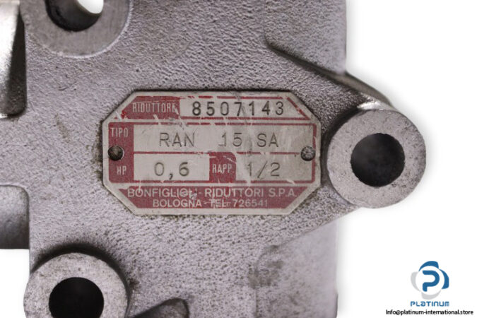 bonfiglioli-RAN-15-SA-right-angle-gearbox-(used)-1