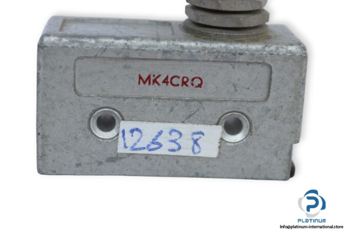 burgess-MK4CRQ-micro-switch-(Used)-2