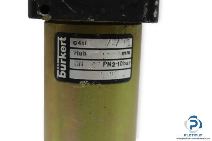 burkert-041_6_5_000-iso-cylinder-used-1