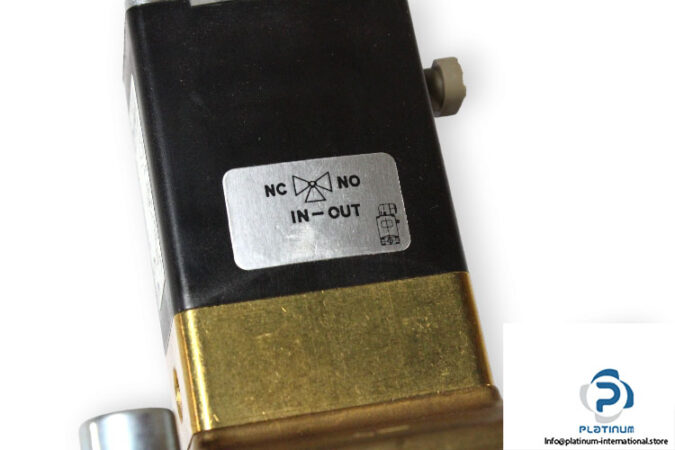 burkert-5282-A-32-0-NBR-MS-G1-1_4-PN0-2-10-BAR-solenoid-valve-new-2