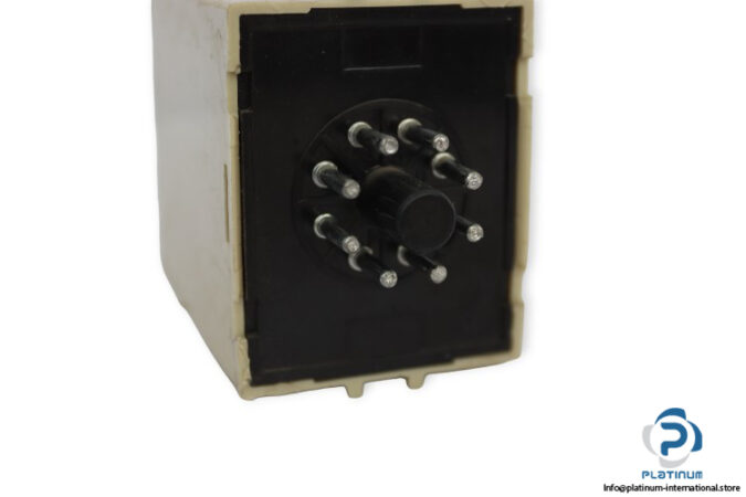 c-h-ST3P-A-E-delay-relay-timer-(used)-2