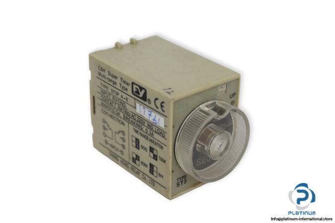 c-h-ST3P-A-E-delay-relay-timer-(used)