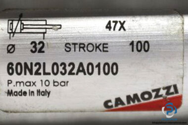 camozzi-60NL032A0100-iso-cylinder-used-1