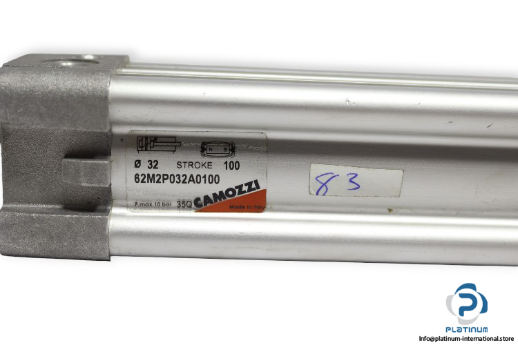 camozzi-62M2P032A0100-iso-cylinder-used-1