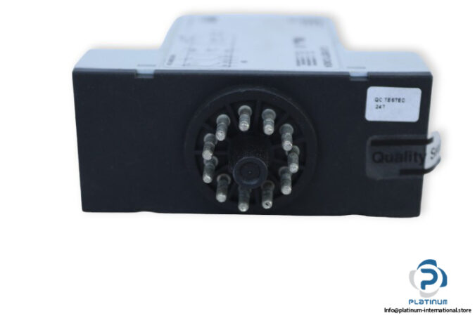 carlo-gavazzi-CLP2ET1CM24-conductive-level-controller-(new)-3