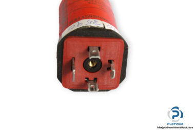 danfoss-AKS-33-pressure-transmitter-used-2