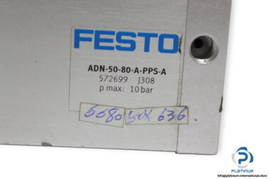 festo-572699-compact-cylinder-(used)-1