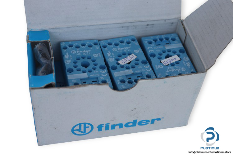 finder-90.21.SMA-relay-socket-with-box-clamp-terminals-(New)-1