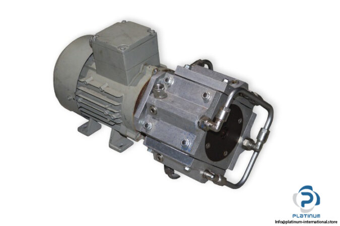 hyco-7AA71M-4-B34-vacuum-pump-(used)