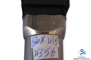 hydac-VD8-D.0-pressure-switch-(used)-1