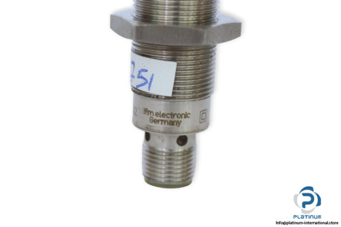 ifm-IGT202-inductive-sensor-(used)-4