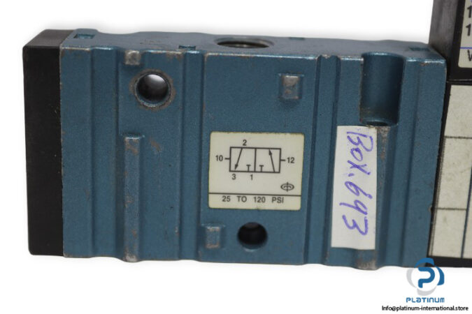 mac-52A-11-C0A-single-solenoid-valve-used-4