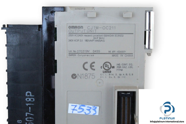 omron-CJ1W-OC211-output-unit-(Used)-2