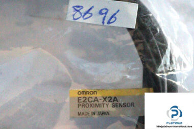 omron-E2CA-X2A-proximity-sensor-(new)-1