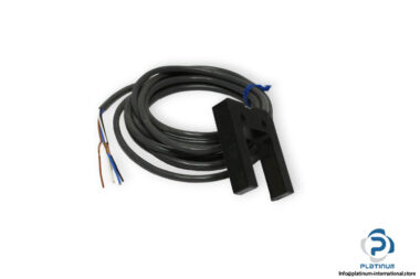 omron-E3Z-G82-photoelectric-sensor-(new)