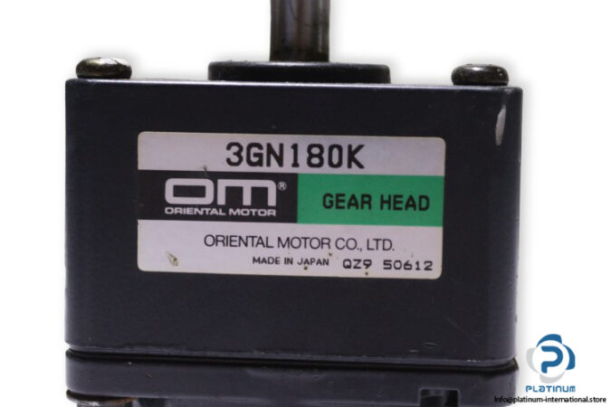 oriental-motor-3RK15GN-AW-reversible-motor-(used)-2