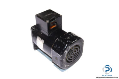 oriental-motor-5IK90GS-STFE-induction-motor-(used)-1