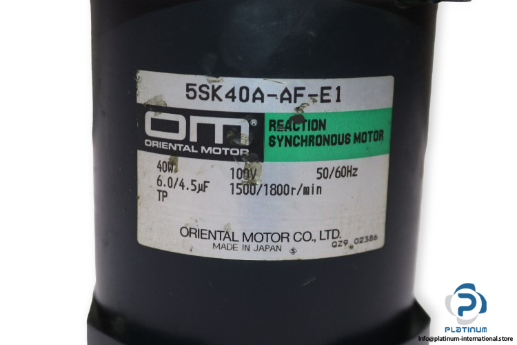 oriental-motor-5SK40A-AF-E1-synchronous-motor-(used)-1