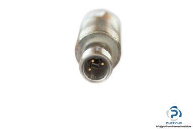 pepperl-fuchs-NBB8-18GM30-E2-V1-inductive-sensor-(used)-1