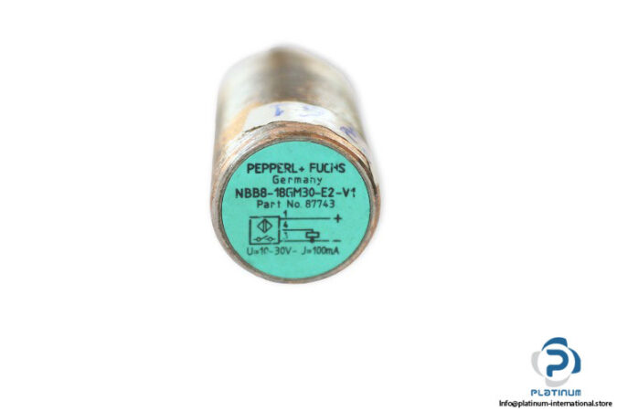 pepperl-fuchs-NBB8-18GM30-E2-V1-inductive-sensor-(used)-2