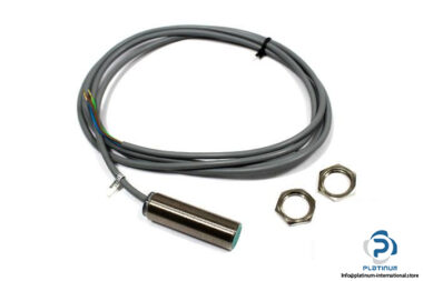 PEPPERLFUCHS-NBB5-18GM60-WS-INDUCTIVE-SENSOR_675x450.jpg