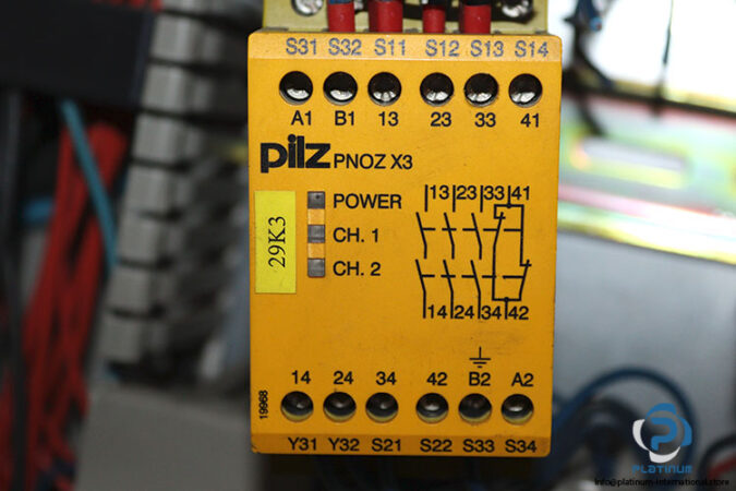 pilz-PNOZ-X3-3S-1O-safety-relay-(Used)-1