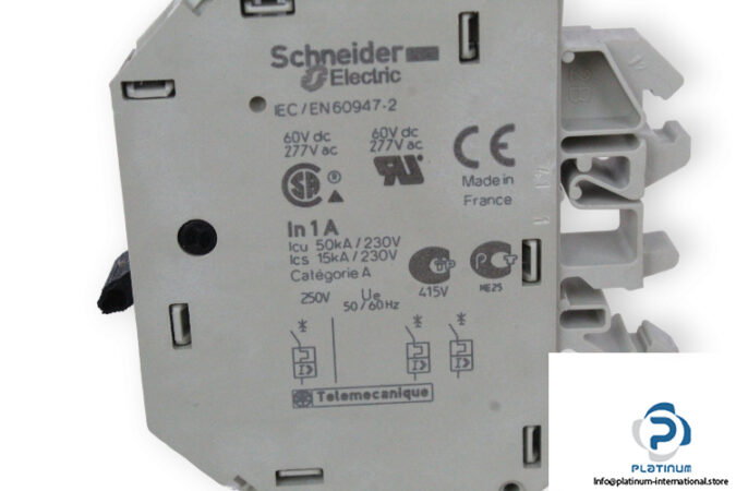 schneider-GB2CB06-circuit-breaker-(New)-2