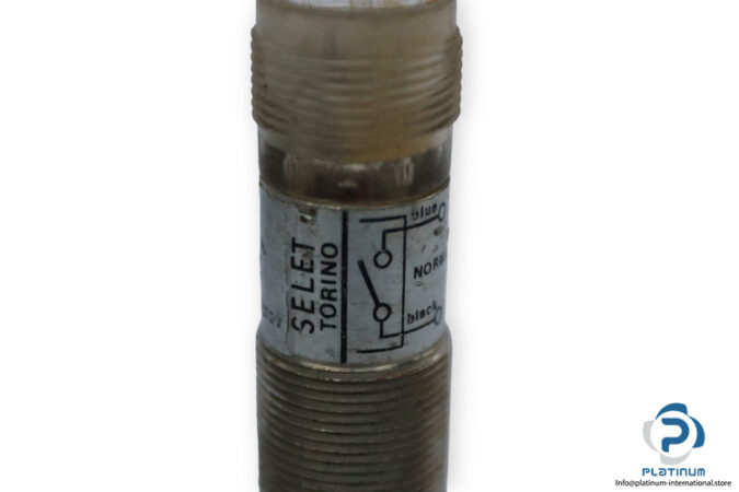 selet-C18-5-NO-inductive-sensor-used-4