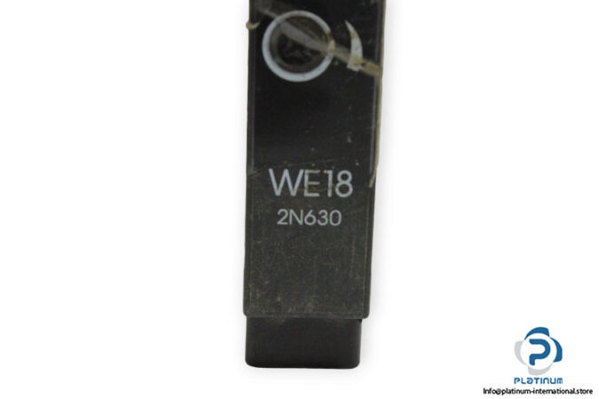 sick-WE18-2N630-through-beam-photoelectric-sensor-receiver-used-2