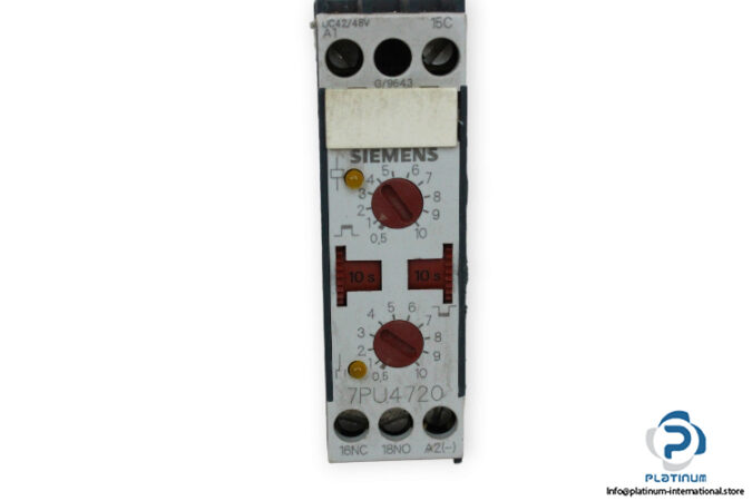 siemens-7PU4720-0AE30-time-relay-(used)-1