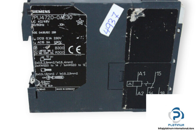 siemens-7PU4720-0AE30-time-relay-(used)-2