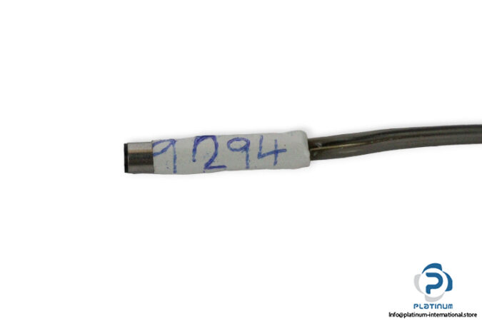 smc-D-90-reed-auto-switch-(Used)-2