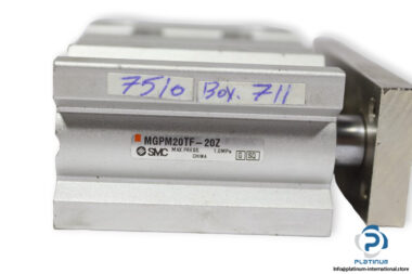 smc-MGPM20TF-20Z-compact-guide-cylinder-(used)-1