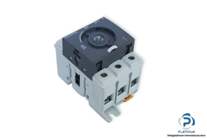 socomec-SIRCO-M-63-switch-disconnector-(new)