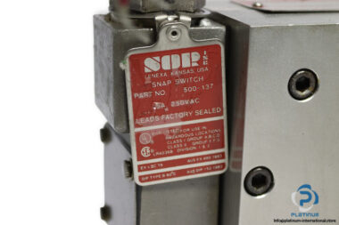 sor-103AD-EG202-N4-C1A-TT-differential-pressure-switch-used-2