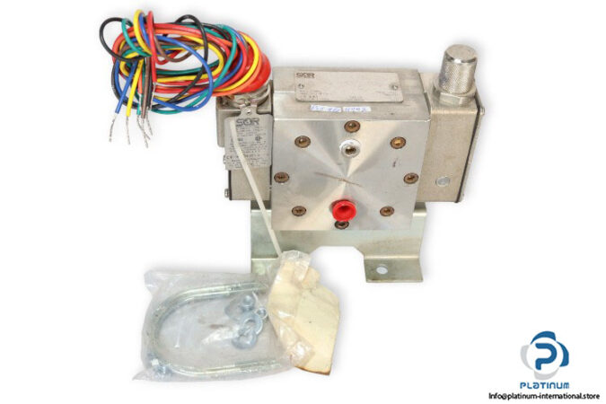 sor-103AD-EG502-N4-C1A-TT-differential-pressure-switch-used-2