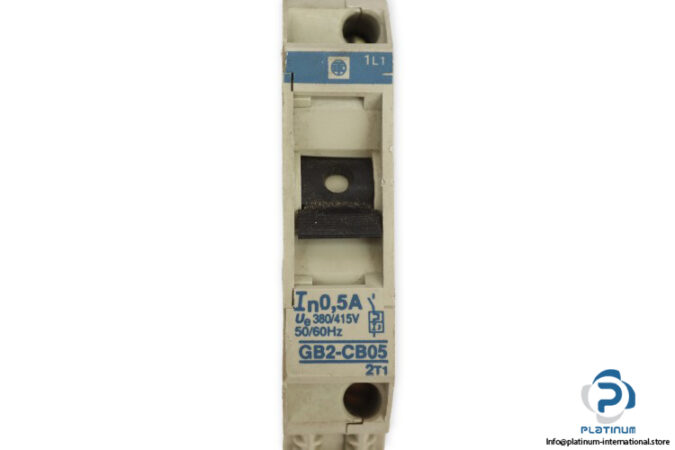 telemecanique-GB2-CB05-circuit-breaker-(used)-1