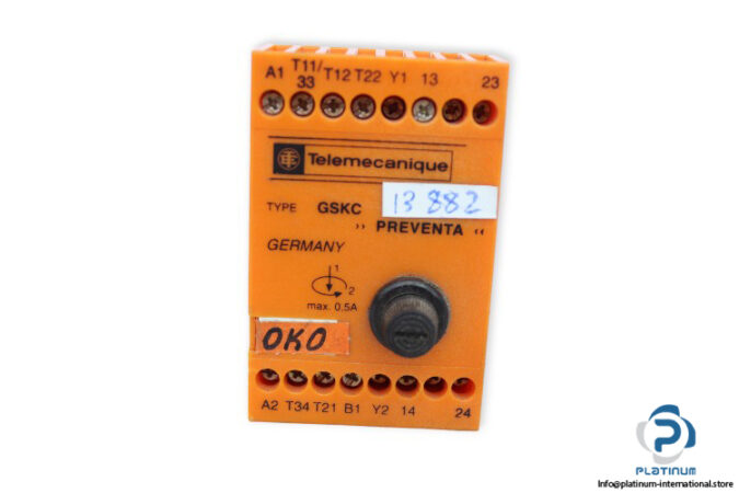 telemecanique-GSKC-safety-relay-(used)-1