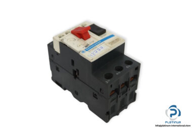 telemecanique-GV2ME08_2.5-4A-motor-circuit-breaker-(used)