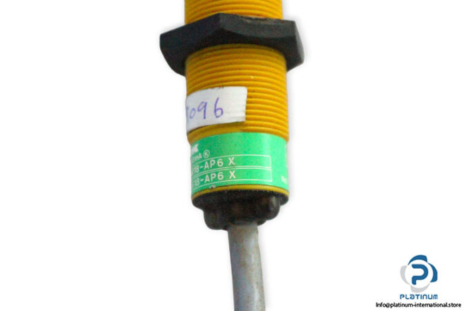 turck-BI5-S18-AP6X-inductive-sensor-(Used)-2