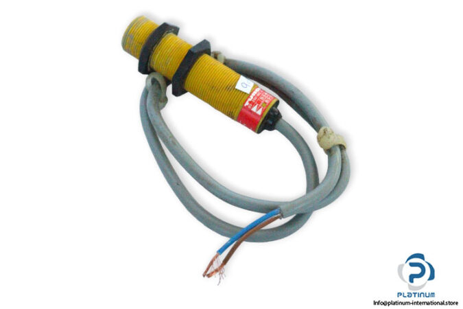 turck-BI5-S18-AZ3X-inductive-sensor-(Used)