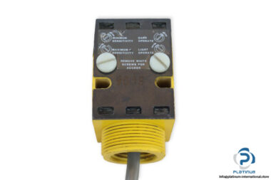 turck-FO-VB-UNP6X-photoelectric-sensor-(used)-1